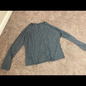 Lululemon long sleeve loose crop